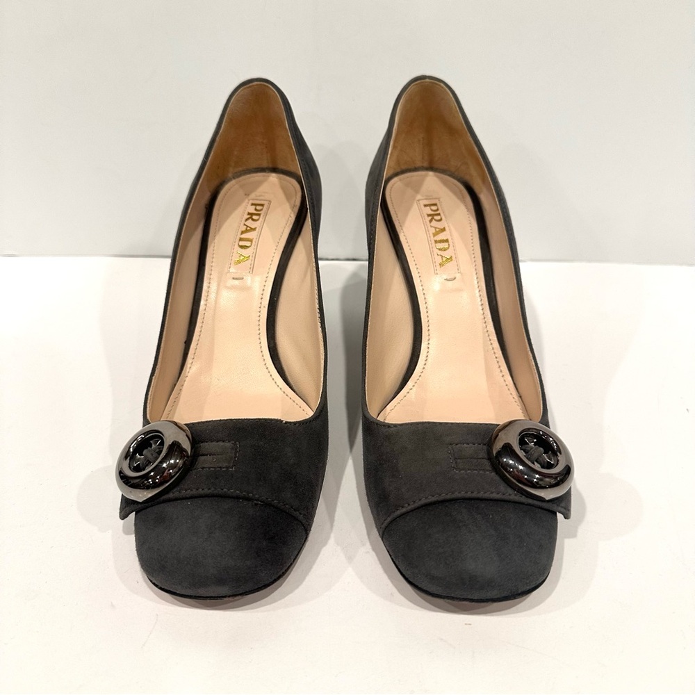 Prada Grey Suede Leather Round Square Closed Curved Block Heel Pumps EU 38 US 8 - Picture 2 of 13